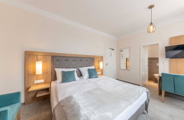 Superior double room 2 (ground floor left) - 24/7 self-check-in, 14008