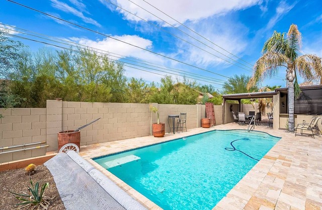 Superstition Escape–Pool,Kitchen,Thanksgiving Deal