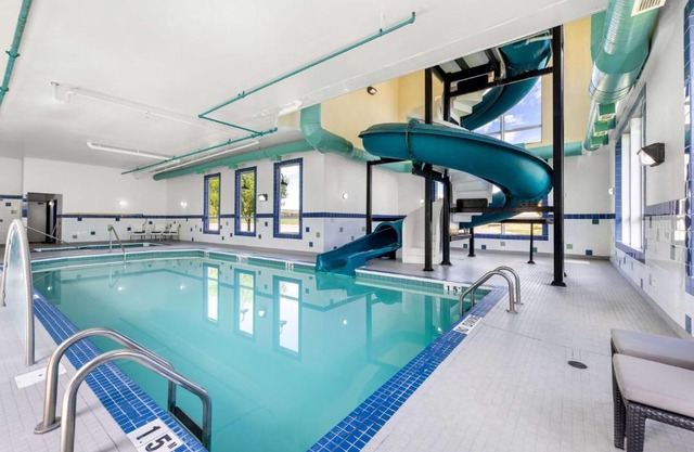SureStay Plus Hotel by Best Western Drumheller
