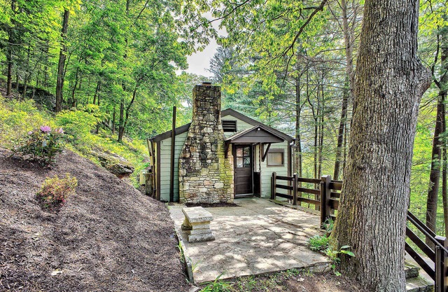 Surrender to Tranquility - Feather Ledge Cliffwood Colony