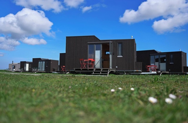 Sustainable overnight experience in the Green Tiny House Nature on the North Sea