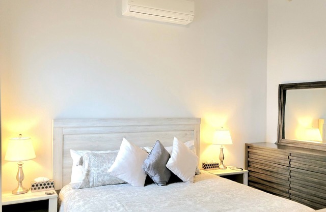 Swan BoatHouse 2Bed 2bath