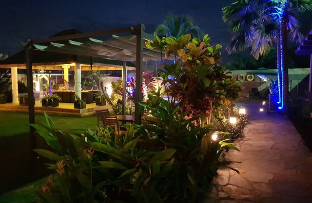Sweet Garden Hotel