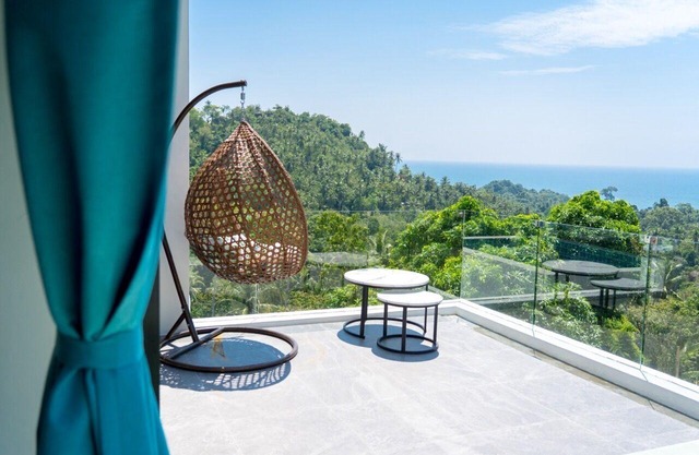 Sweet home sea view pool apartment 5 mins from beach