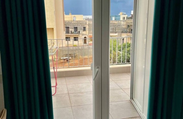 Swieqi 3 bedroom apartment