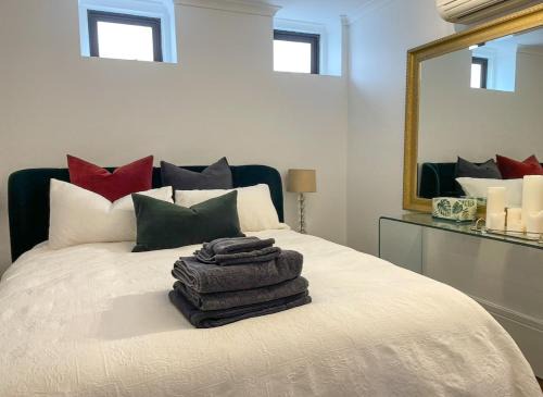 Sydney Harbourside Studio