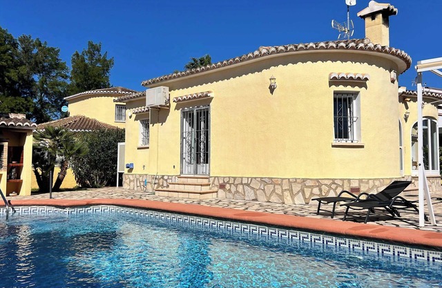 T-4711, Villa Sol, villa with private pool, 600 m from the sea