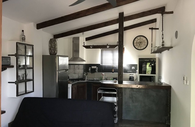 T1 for couple industrial style 15 min from Gorges du Verdon🤗