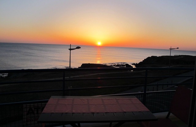 T2 apartment wonderful sea view, WLAN available garage 2 bicycles available