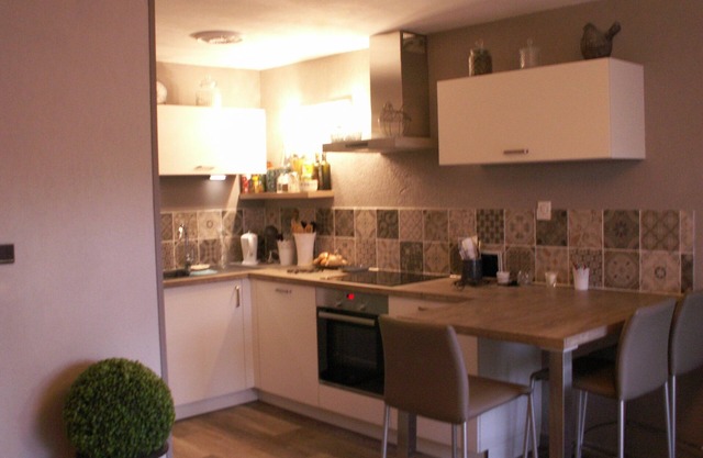 T2 cute with terrace and garden, 1 min from the port of Brusc, 4 min from the beaches.