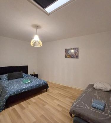 T3 proche gare, 2chs, 3lits, wifi, parking