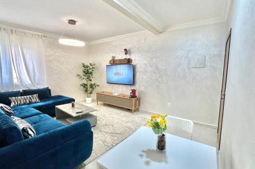 T6 Appartement entièrement neuf au cœur de Témara