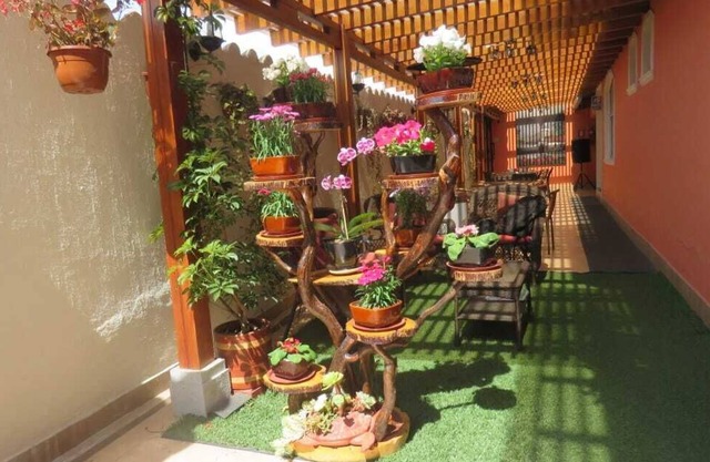 Tababela Land