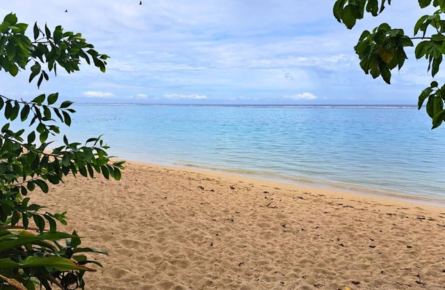 TAHITI - FARE RAU PITI