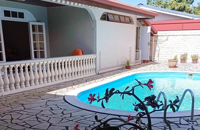Tahiti Maison de Ville Moderne Avec Piscine