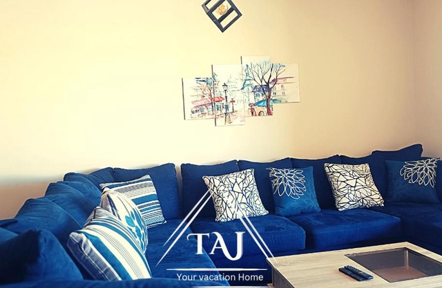 TAJ home, gorgeous Mangroovy2BR, pool, beach