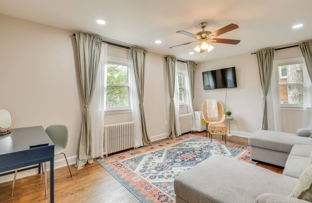 Takoma Park Apartment: Trail Access, 8 Mi to DC!