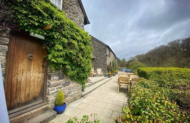 Tarr Farm Inn