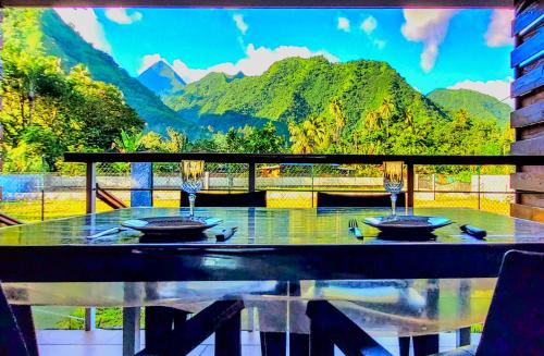 Teahupo'o Lodge Tahiti - Studio Natura - climatisé - entre mer et montagne - paddle et canoe offerts
