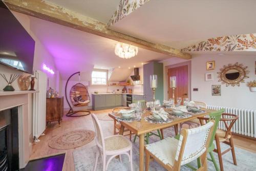 Tellers secret loft apartment The Bank of England