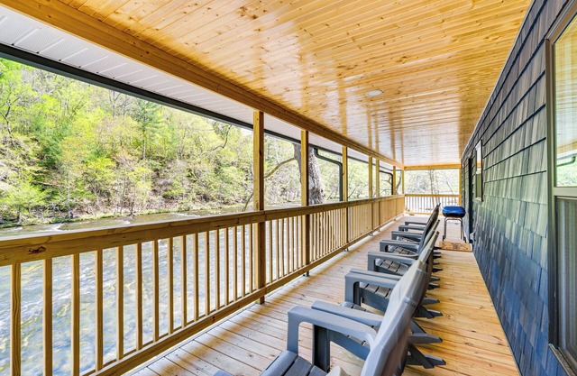 Tellico River Cabin w/Game Room & Fire Pit!