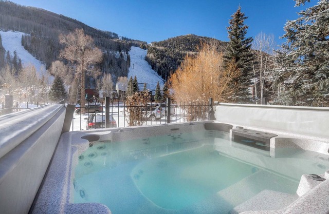 Telluride Lodge 405 by Avantstay Close to Slopes & Town!