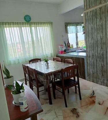 teluk kemang senorita homestay