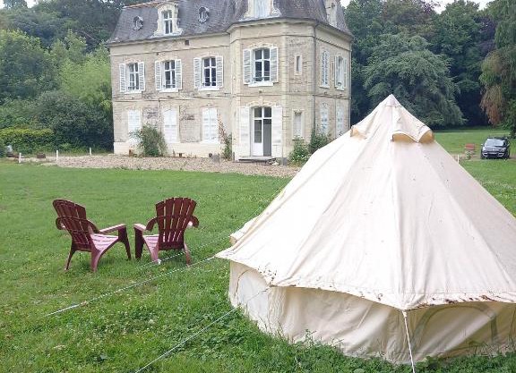Tente au château baie de somme