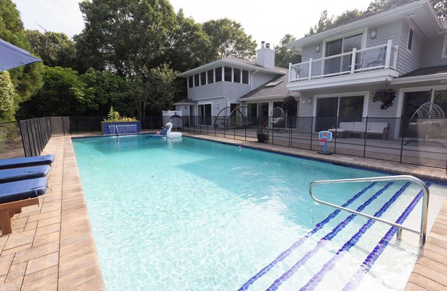 Thanksgiving is around the corner , better book now!