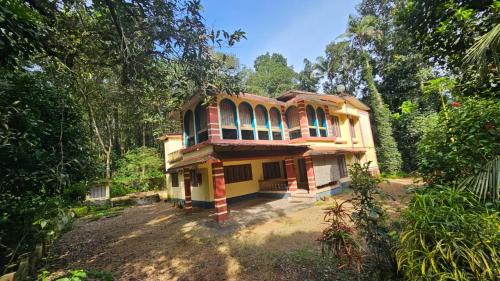 Thannickal House