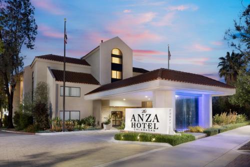 The Anza-a Calabasas Hotel