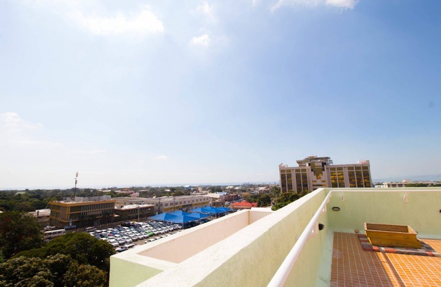 The Bailey's New Kingston Suites