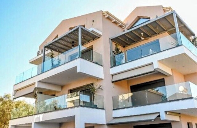 The "Black Atelier" Luxury ApartmentnStylish Stay in Lefkada!