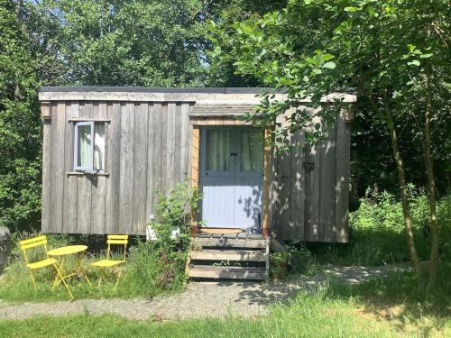 The Charcoal Hut woodland retreat