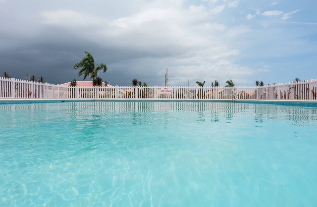 The Country Club Villa I
