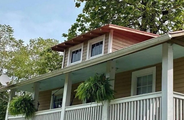 The Firefly Cottage