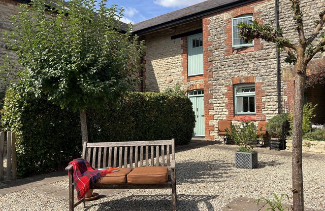 The Granary - sleeps 2 guests in 1 bedroom