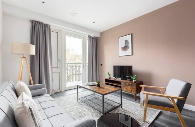 The Hammersmith Flat