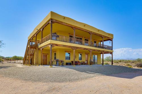 The Hideaway - Santa Fe-Style Home in Rio Verde!