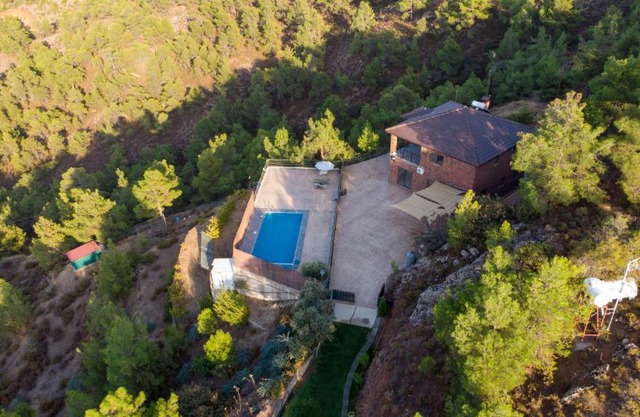 The Hill: Mountain Sky Villa Retreat