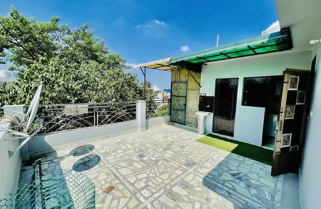 The House 1-Bedroom Flat in Rohini sector 5 Delhi