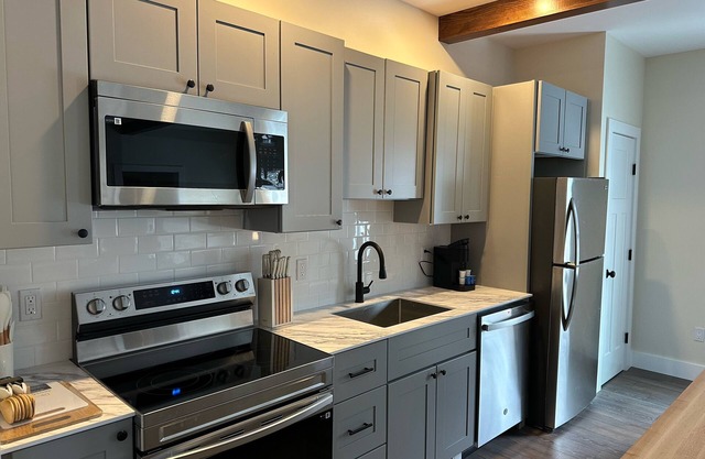 The Innwoods - Two Bedroom Apartment