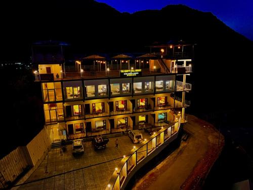 The kempty Fall Resort, Mussoorie - Lavish & Luxury Stay