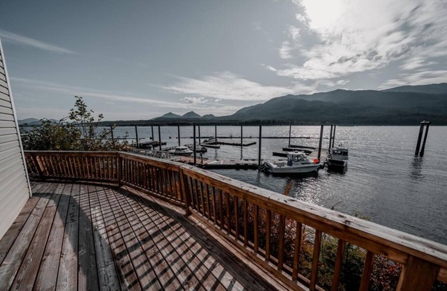 The Ketch Inn Garden Double - Nature Escape w/Alaskan Fishing Experience