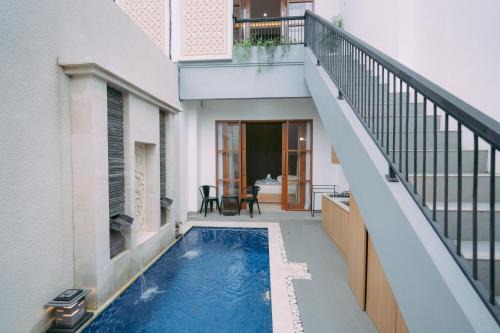 The Lavana Sahadewa Villa Kuta Sunset