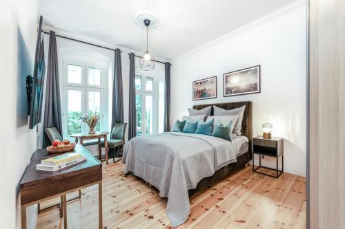 The Malmöer, modern 1 BR, own backyard garden-terrace, quite & relaxed, however central in Prenzlauer Berg