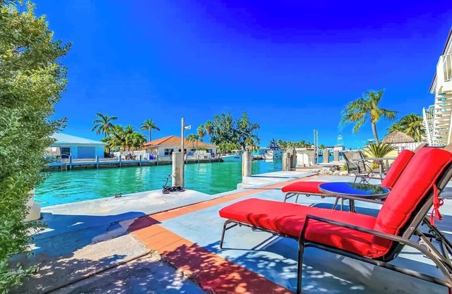 The Mellow Mango in Key Colony Beach