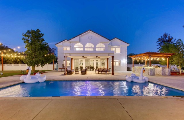 The Most Popular Vacation Rental in Wine Country!