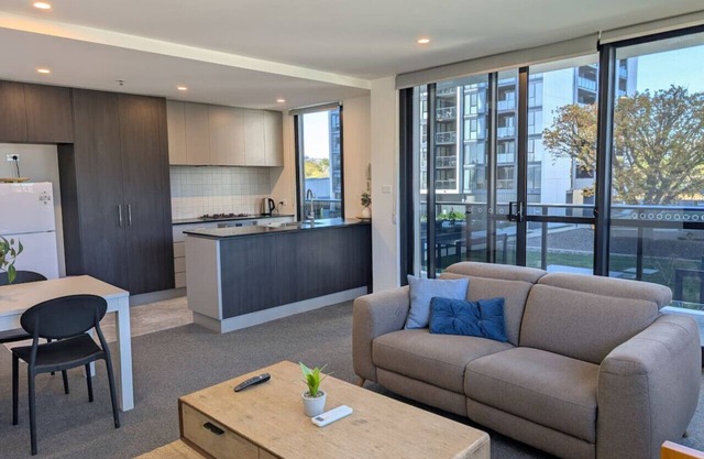 The Oaks Apartment @Woden