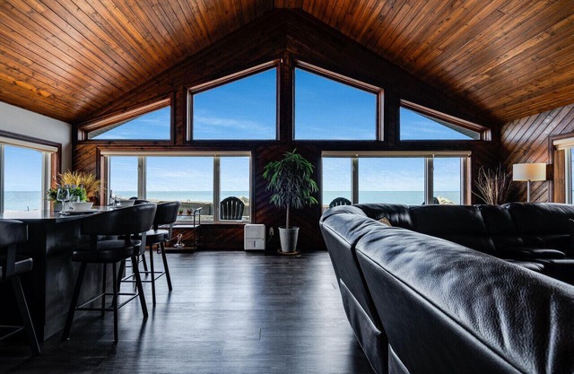 The Perfect Waterfront Retreat